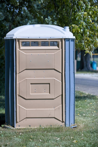 Portable restroom solutions in Central Gardens, TX